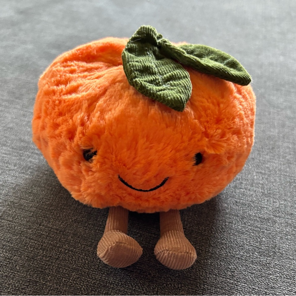 Jellycat Amuseables Clementine Plush Orange with green leaves hard to find toy